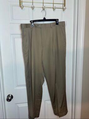 Irvine Park Men’s Sized 38 Khaki chinos